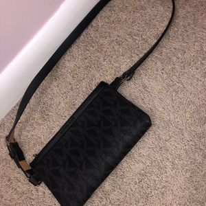 Micheal Kors belt bag